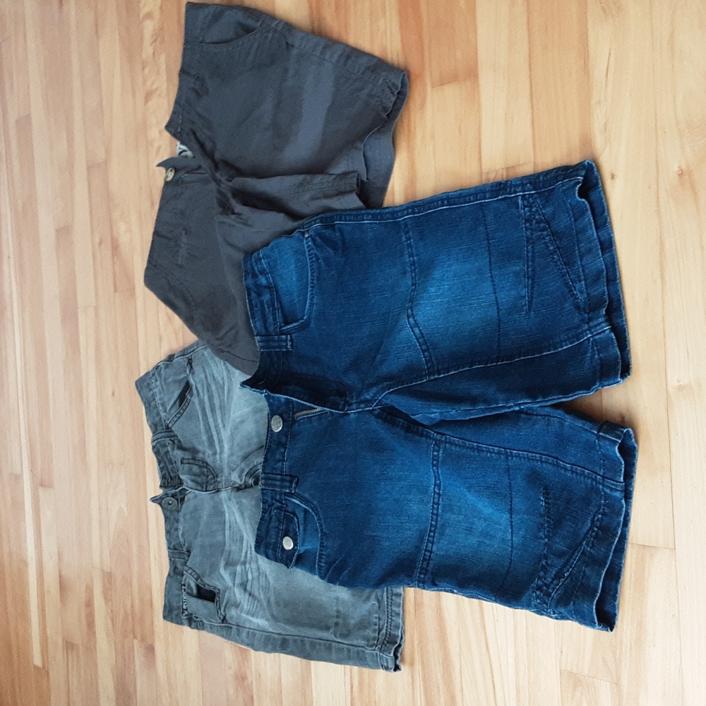 Boys size 10 shorts